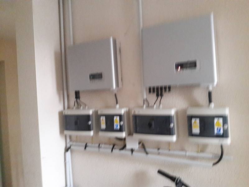 panne d'un scheider réparé sans devoir le remplacer par notre technicien de FRANCE SAV SOLAIRE à VANNES dans le MORBIHAN