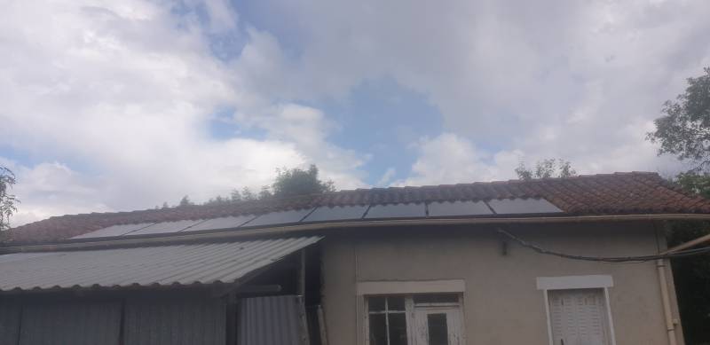 fuite des panneaux photovoltaique à CHATEAUROUX réparé par FRANCE SAV SOLAIRE