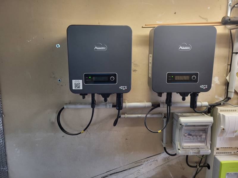 remise en marche des 2 onduleurs ZCS AZZURO chez notre client à SISTERON 